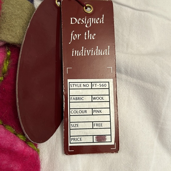 BNWT; UTTAM London felted purse - Picture 13 of 13